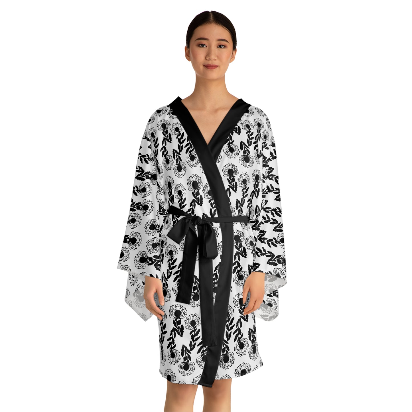 Protea-Black and White Long Sleeve Kimono Robe (AOP)